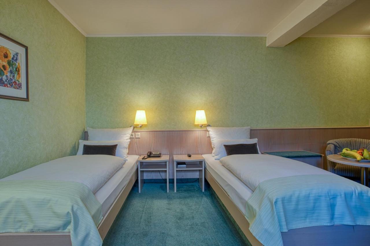 Hotel Kischers Landhaus Hannover Exterior photo